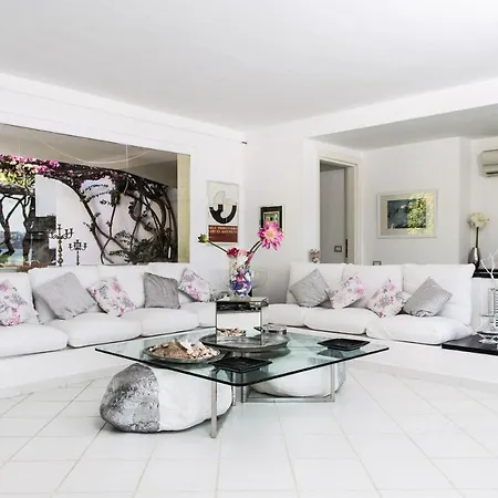 Πανσιόν Cava Del Tom Luxury *