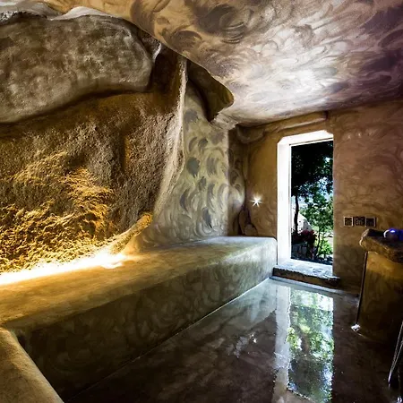 Cava Del Tom Luxury * Porto Rotondo